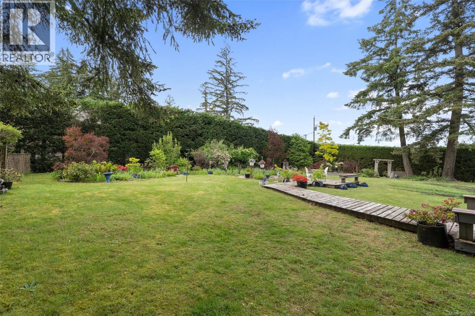 4550 Weber Rd, Duncan