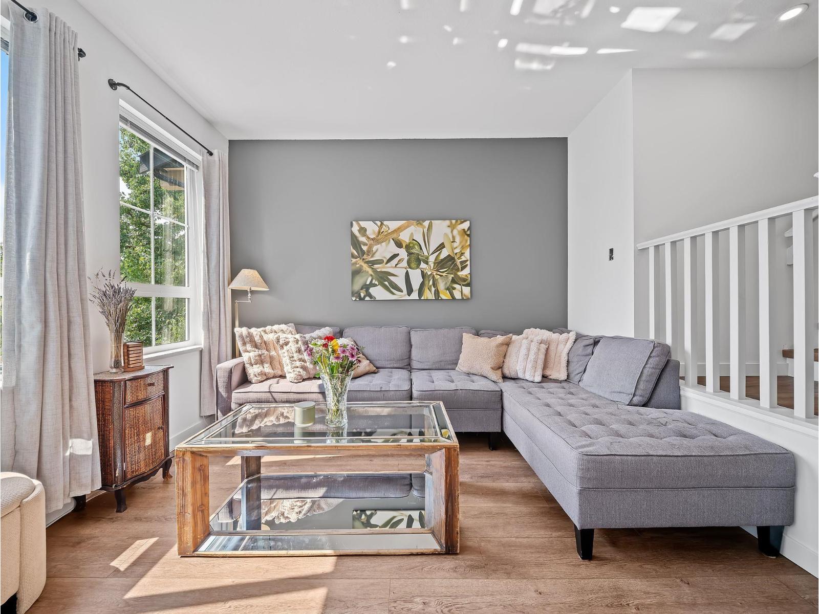 128 19505 68A AVENUE, Surrey