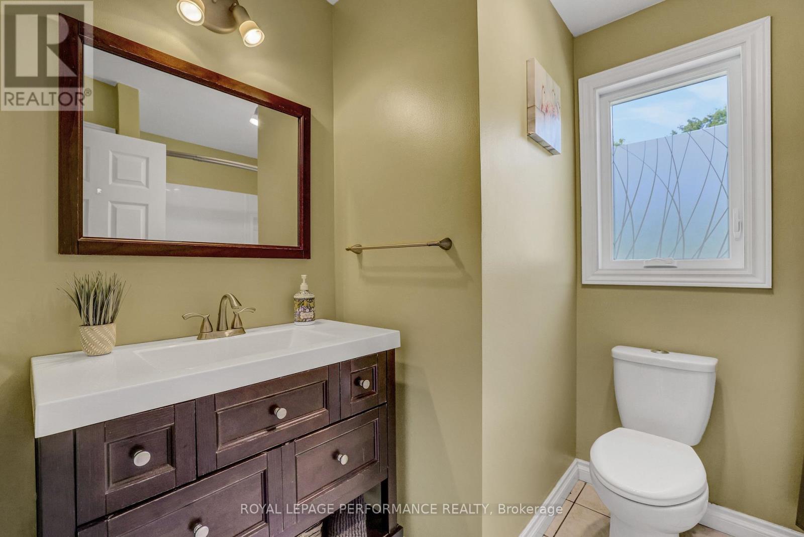 11 Alyssa Crescent