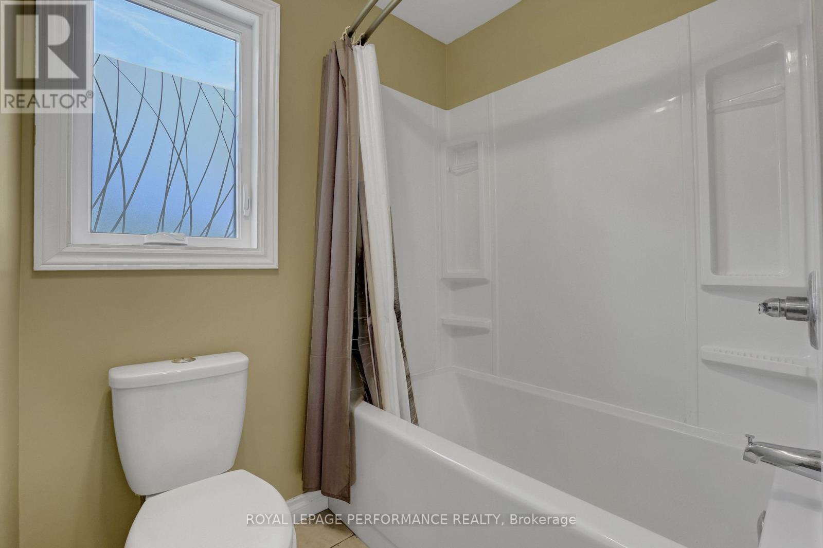 11 Alyssa Crescent