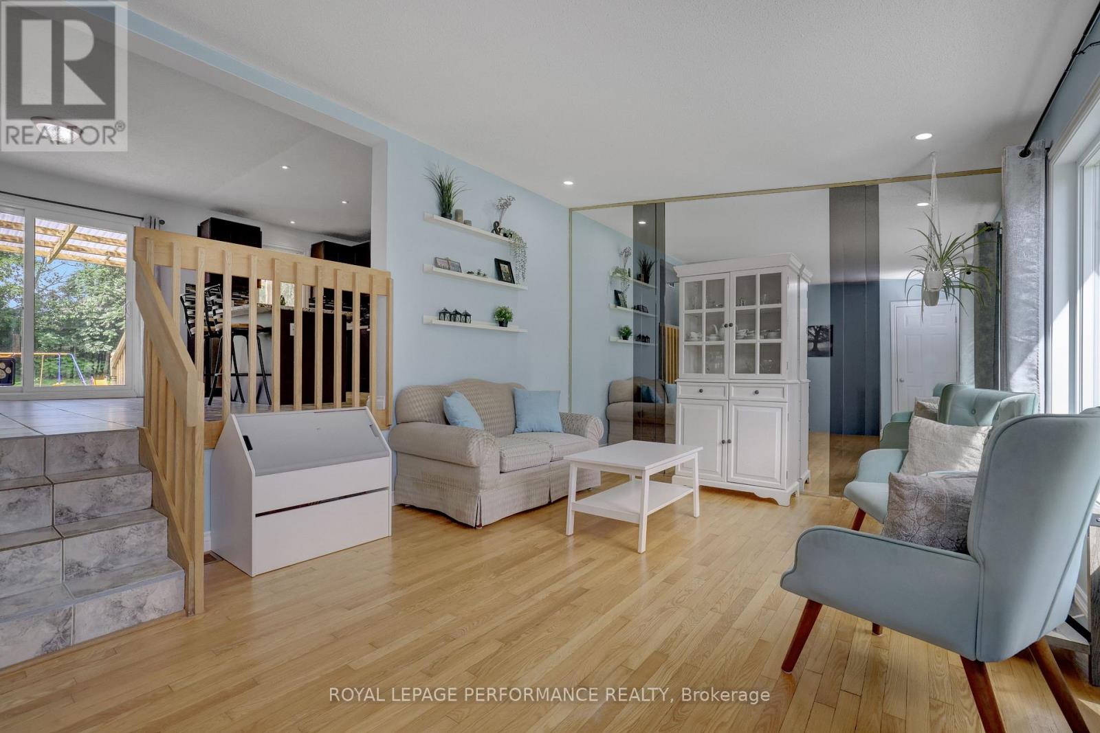 11 Alyssa Crescent