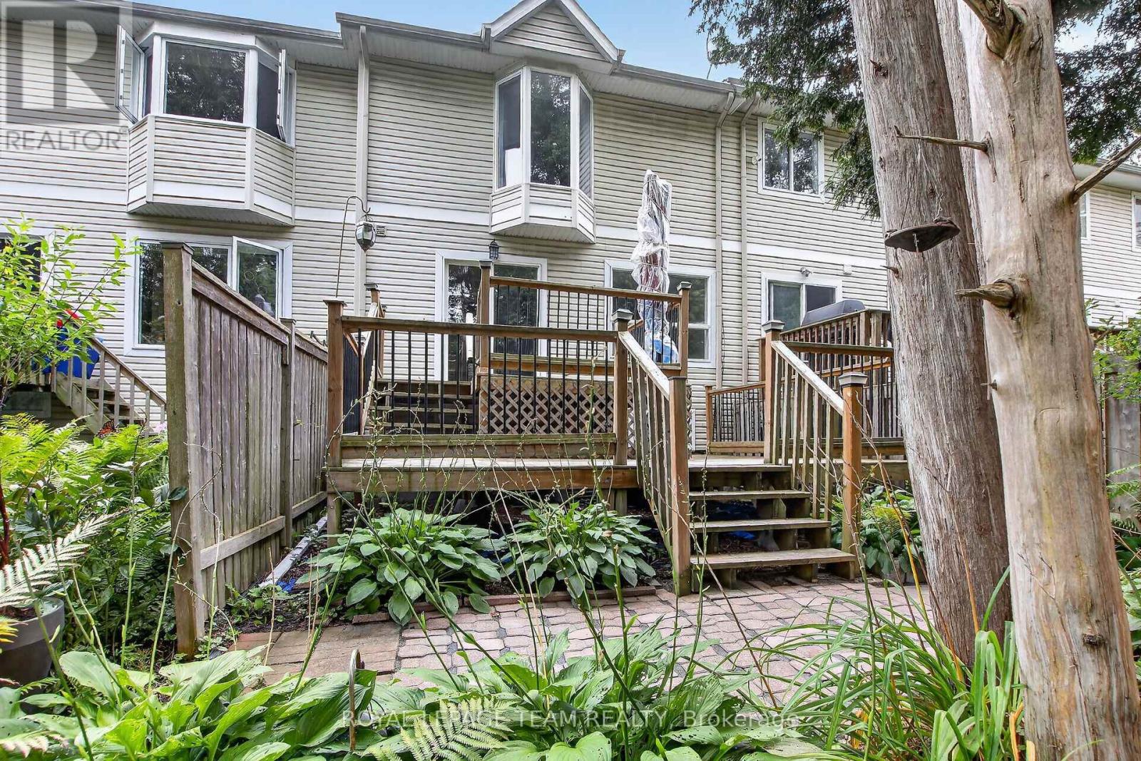 28 COHEN AVENUE - 45