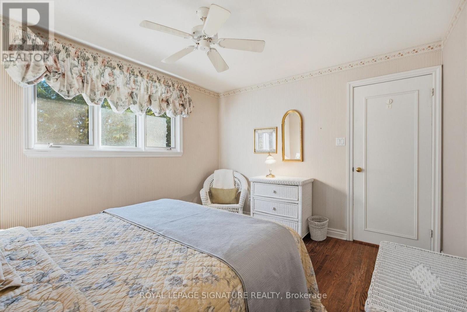 20 WELLESBOURNE CRESCENT - 29