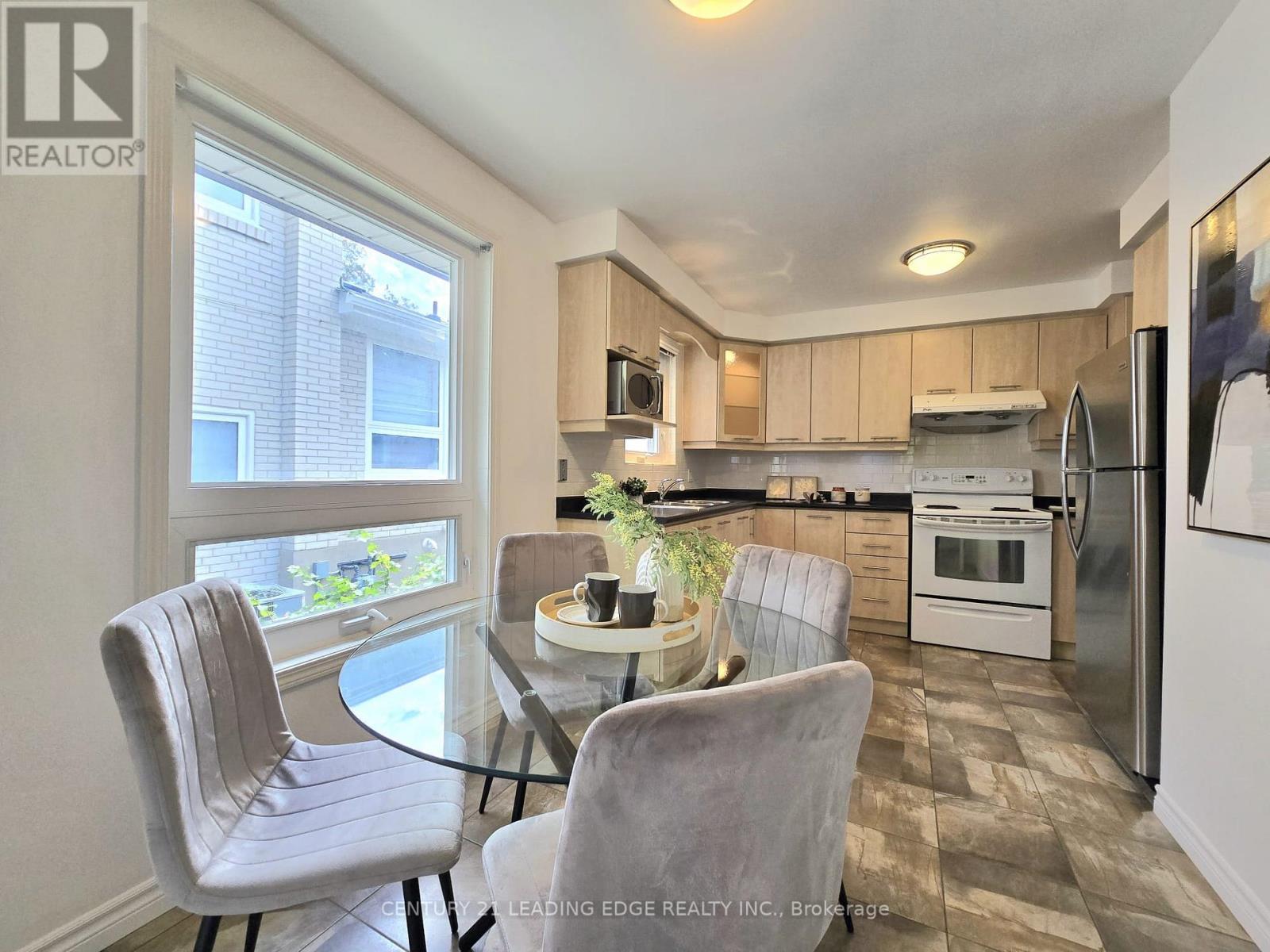 46 ADAMEDE CRESCENT - 13