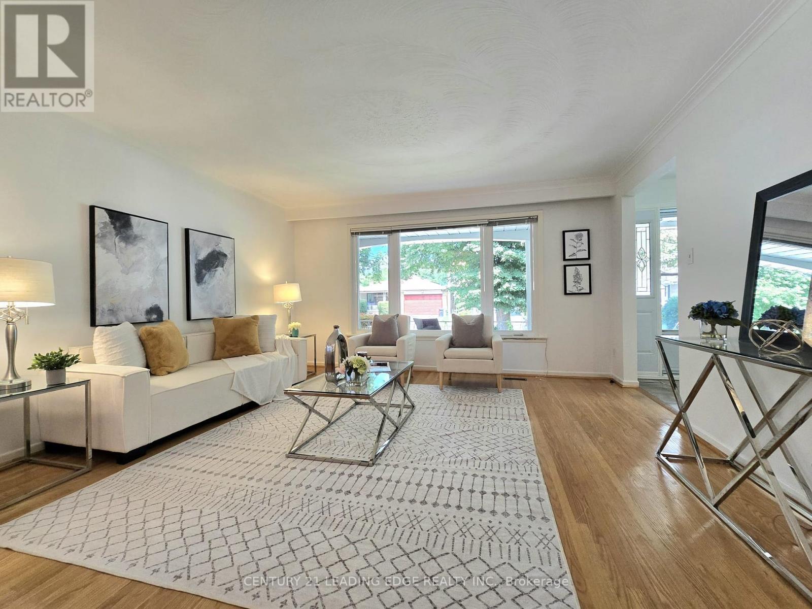 46 ADAMEDE CRESCENT - 9
