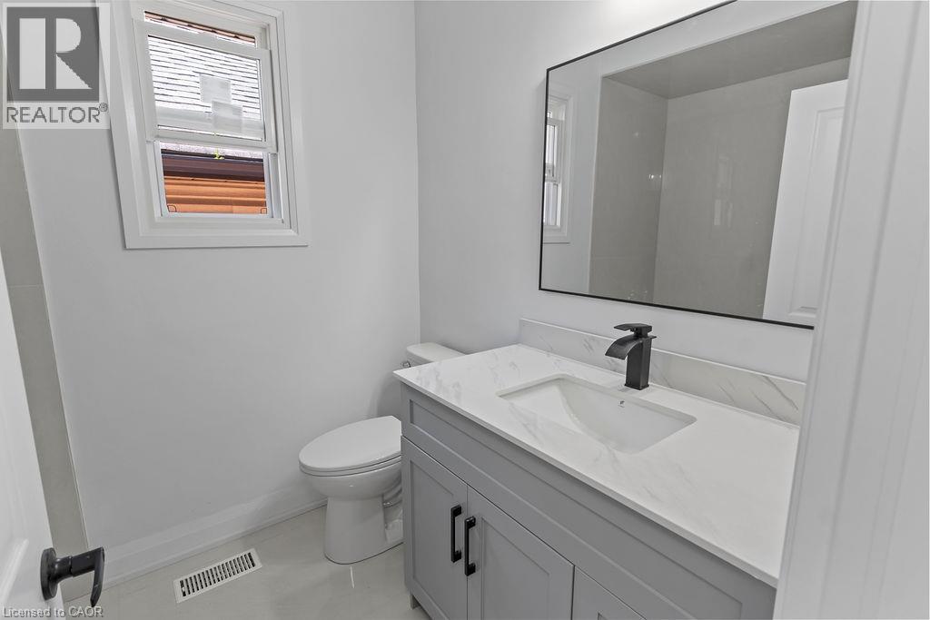 73 ADAIR Avenue S - 13
