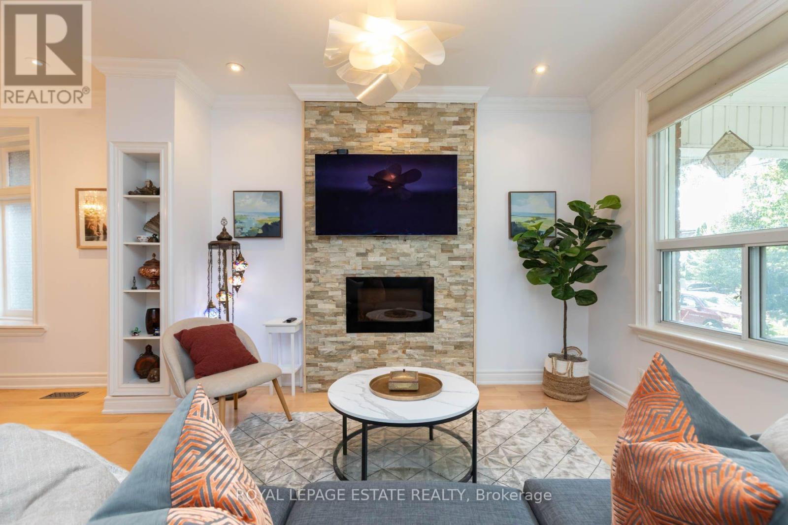 48 BLOOMFIELD AVENUE - 4