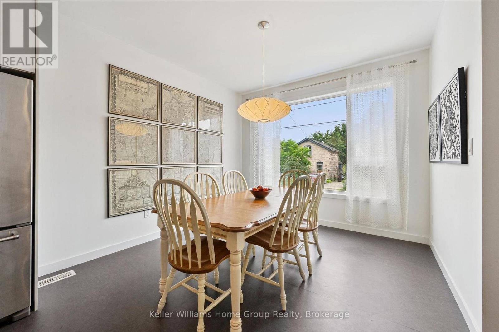 154 ONTARIO STREET - Image 12