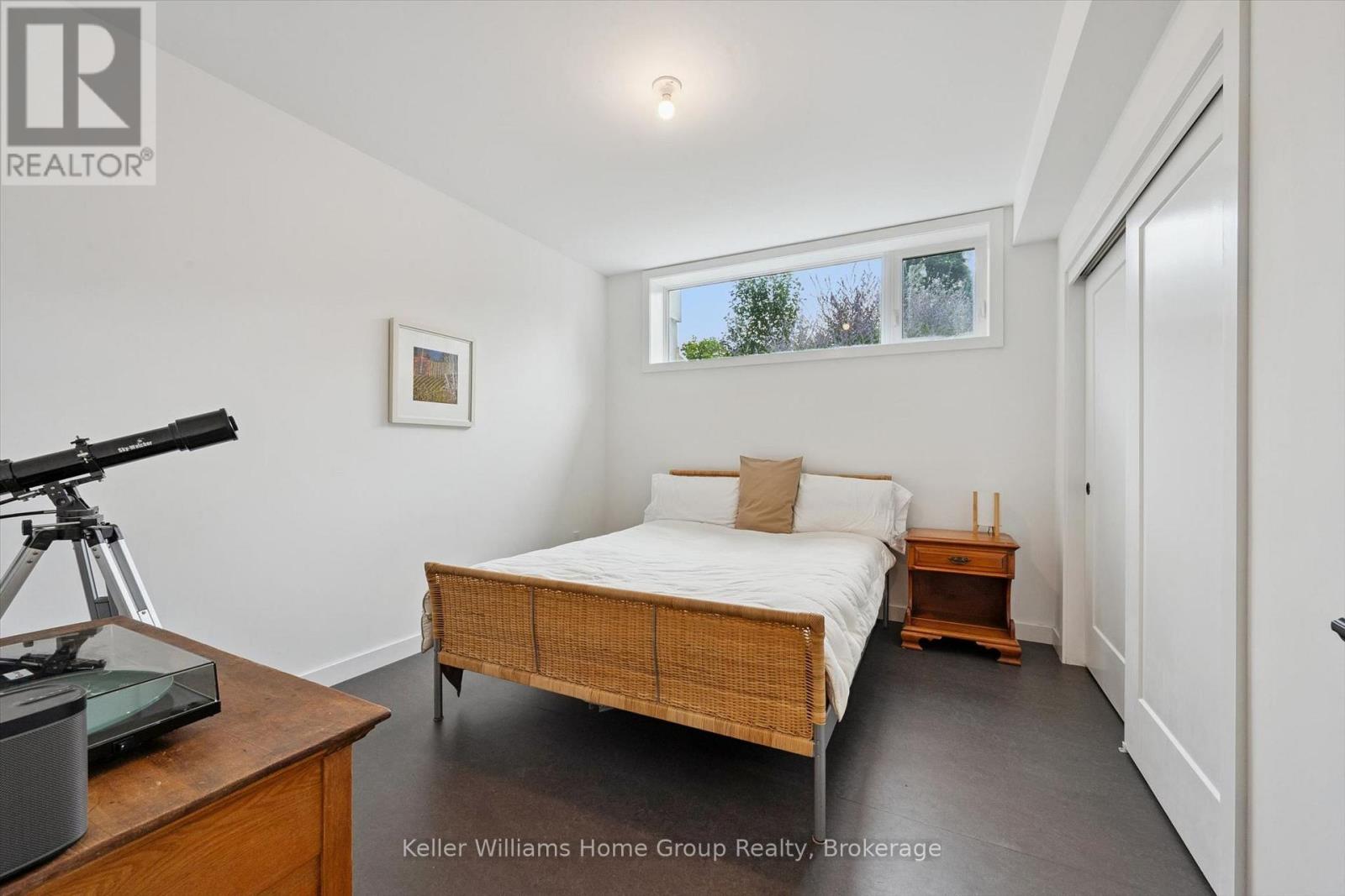 154 ONTARIO STREET - Image 29