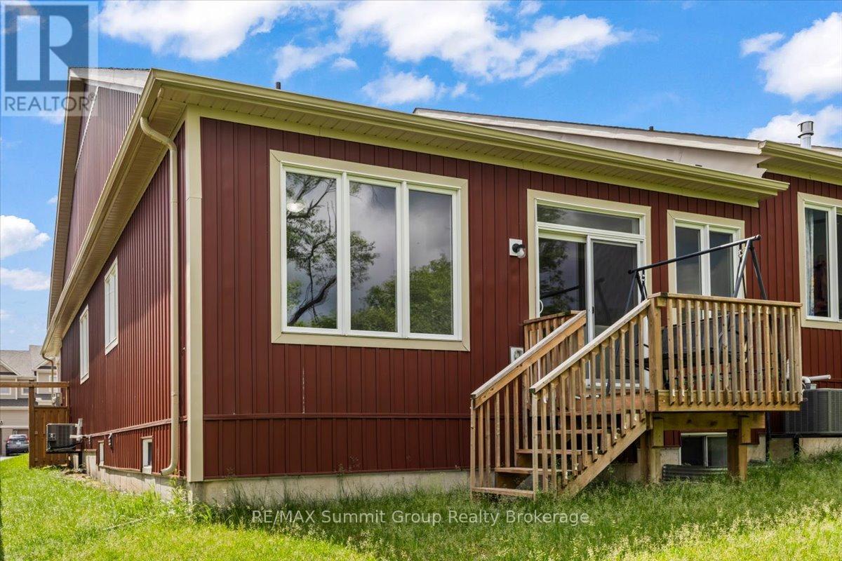 118 STONEBROOK WAY - Image 25