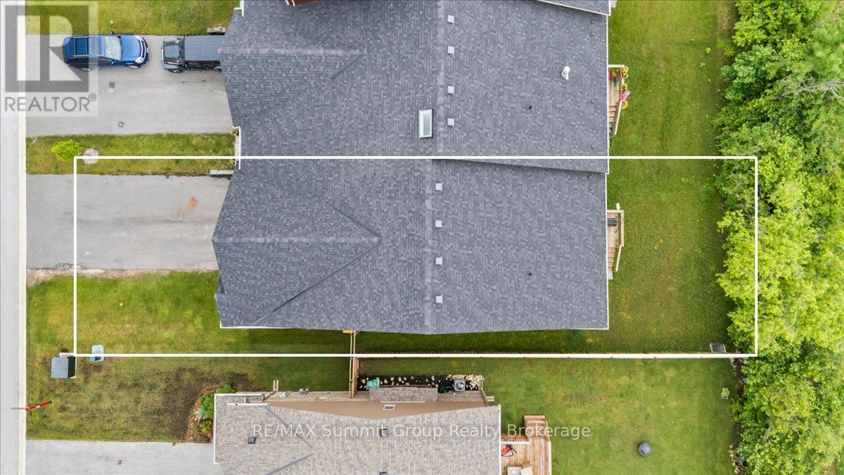118 STONEBROOK WAY - Image 29