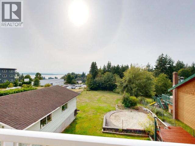4511 FERNWOOD AVE - 17