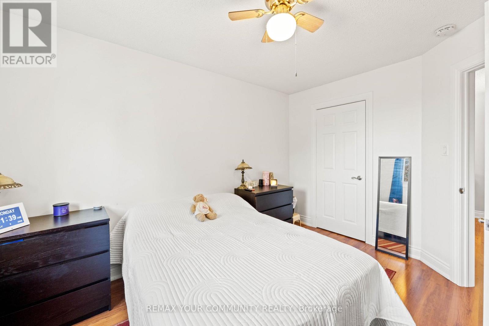 78 ANNAMARIA DRIVE - 19
