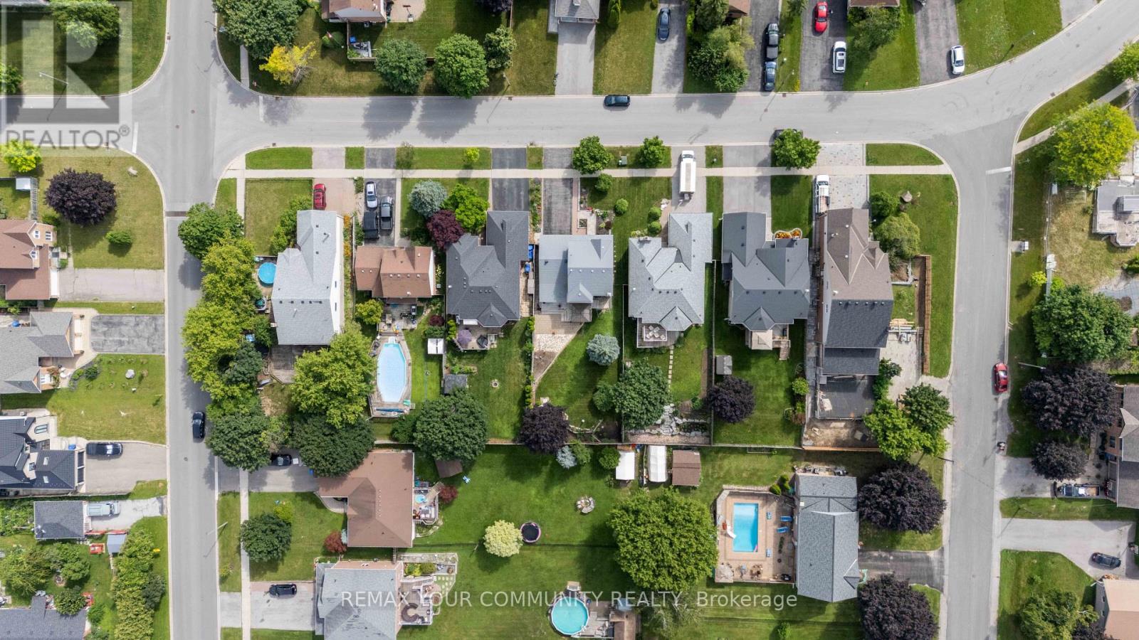 78 ANNAMARIA DRIVE - 39