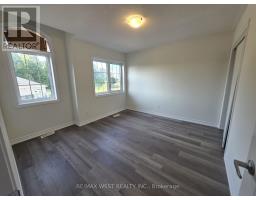 (main) - 11 Chessington Avenue, East Gwillimbury, ON L9N0R5 Photo 17