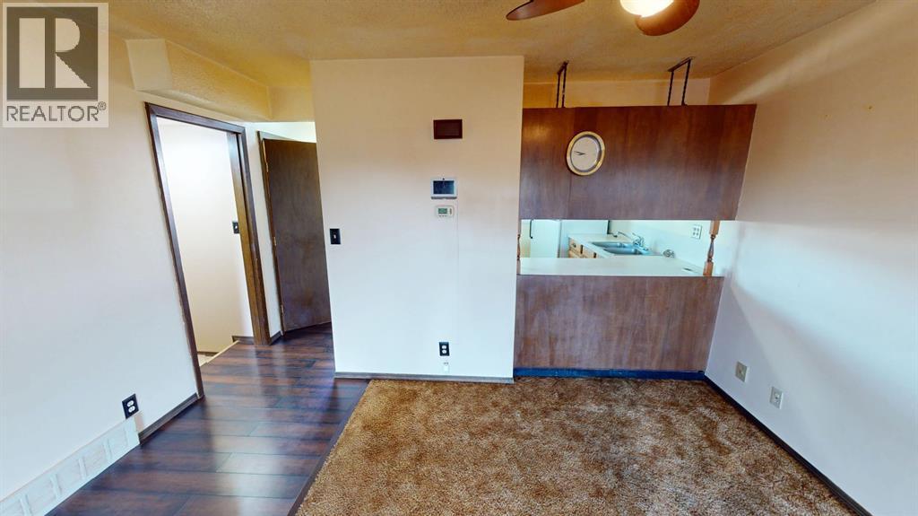 307 8 Avenue - Image 4
