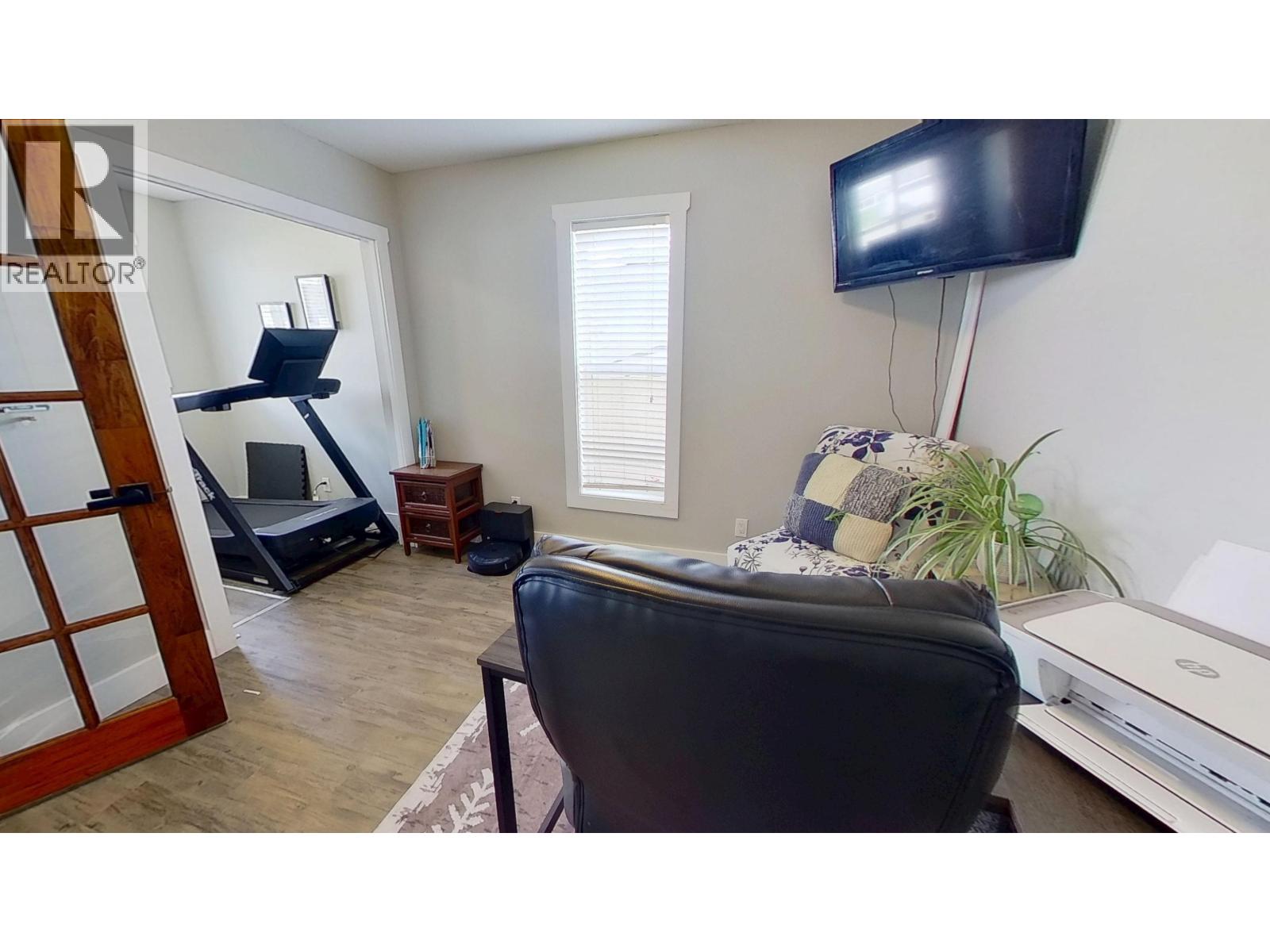 9207 108 AVENUE - 27