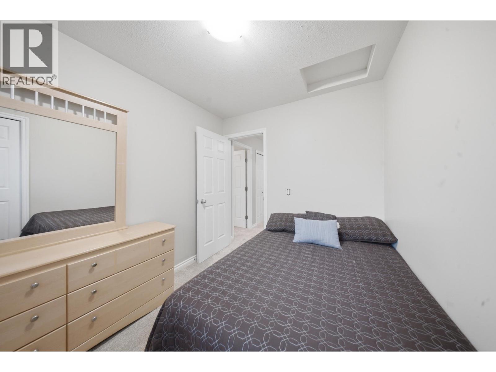 10207 103 AVENUE - 20