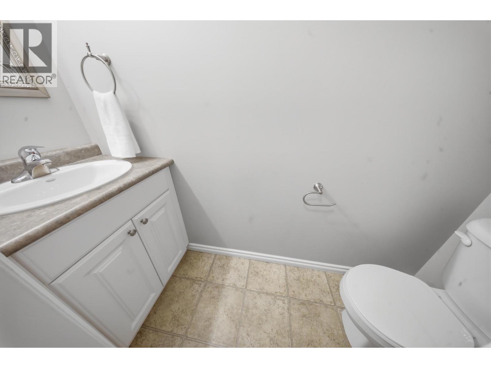 10207 103 AVENUE - 13
