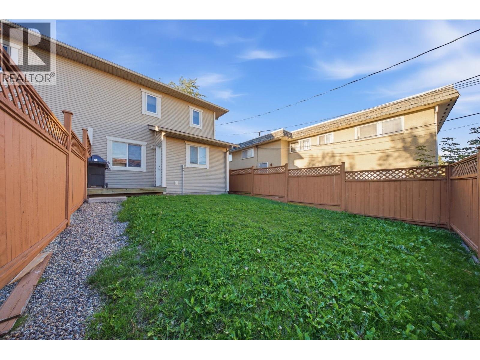 10207 103 AVENUE - Image 29