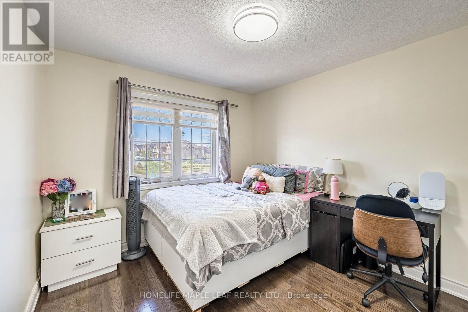 29 GOWER CRESCENT - Image 29