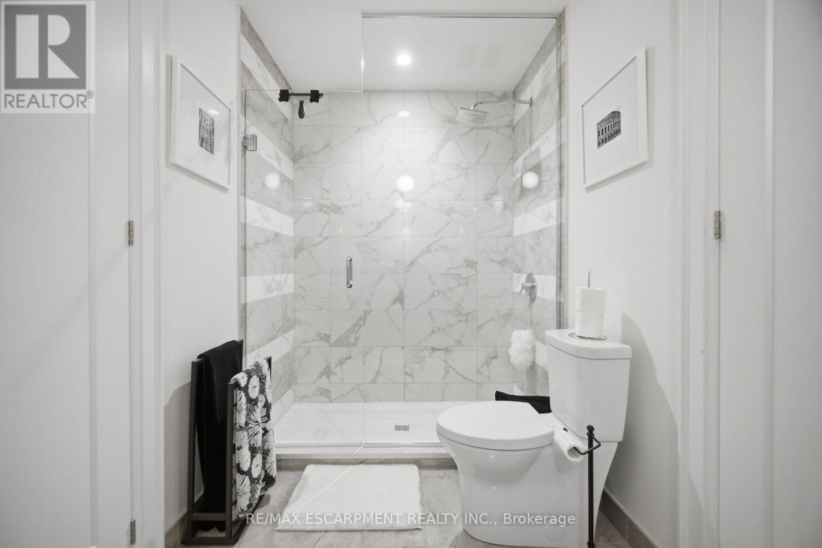 #210 42 MILL STREET - 29