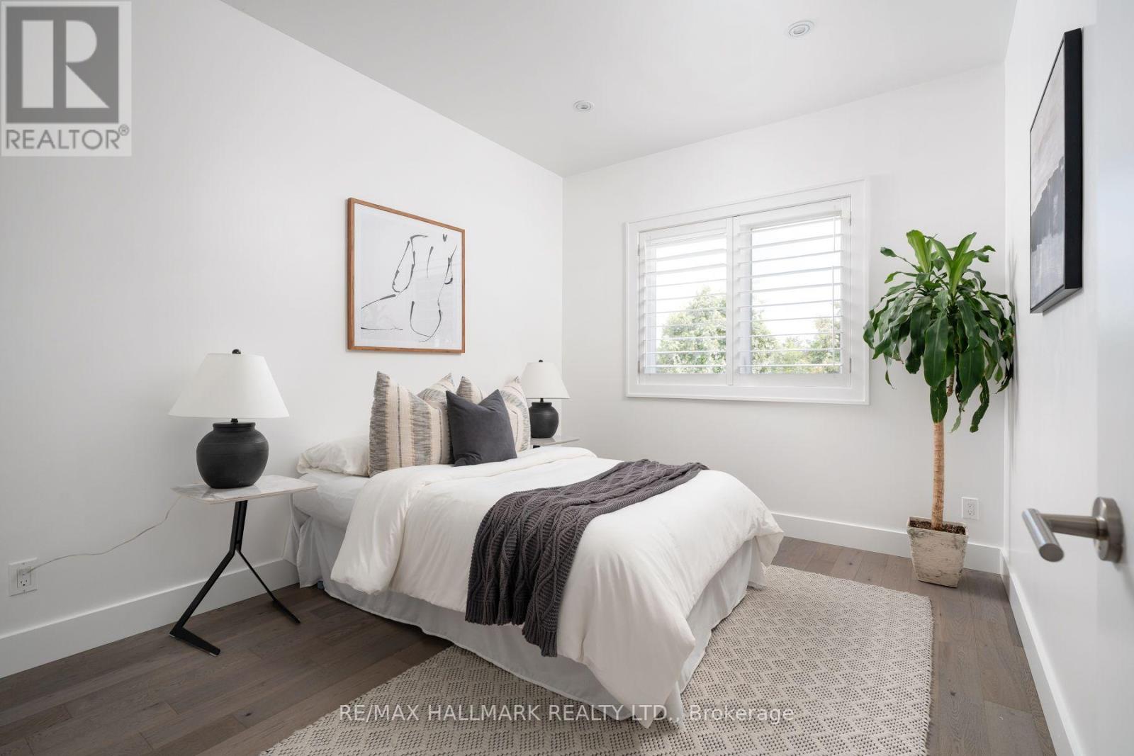 77 LEROY AVENUE - Image 29