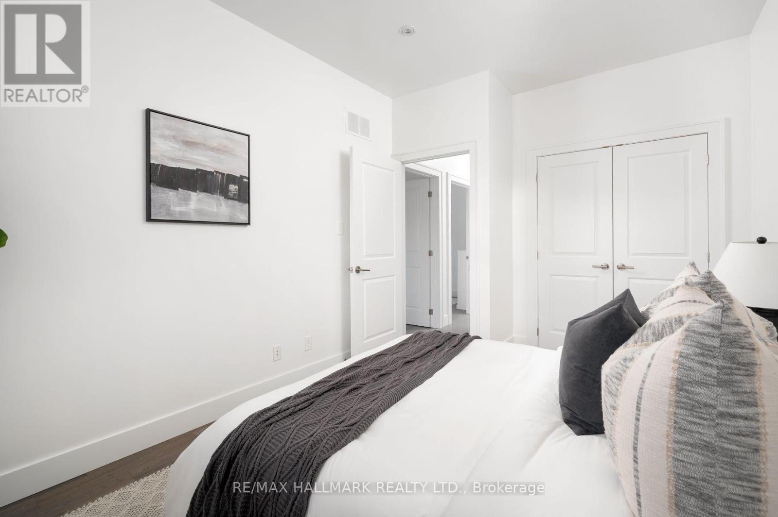 77 LEROY AVENUE - Image 30