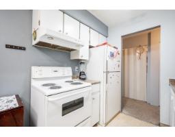 209 15238 100 Avenue, Surrey, BC V3R7T9 Photo 7