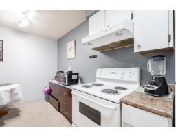 209 15238 100 Avenue, Surrey, BC V3R7T9 Photo 10