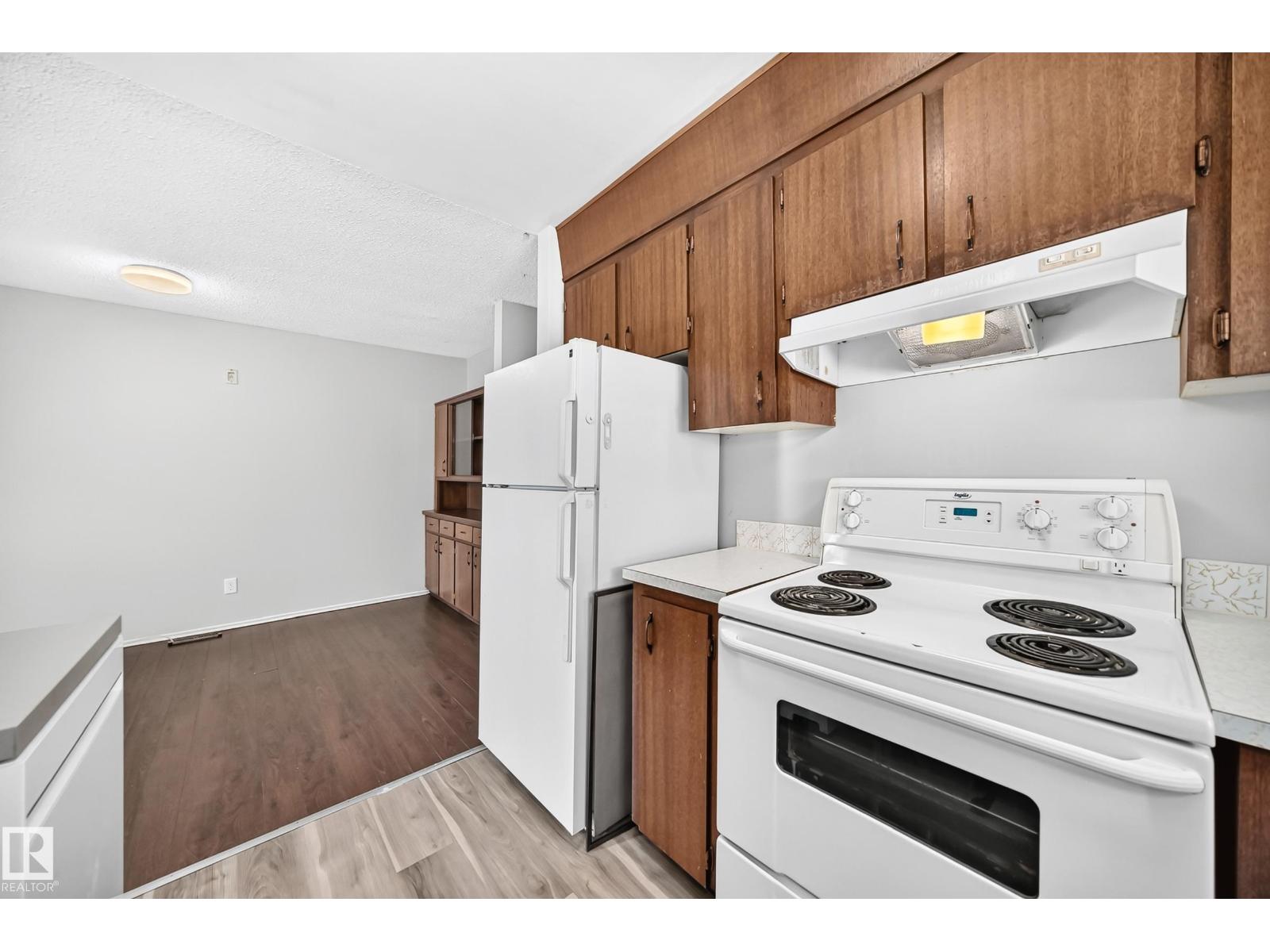 10236 154 ST NW - Image 19