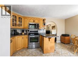 Dining room - 135 Virginia, Dieppe, NB E1A5N3 Photo 11