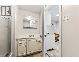 135 Virginia, Dieppe, NB E1A5N3 Photo 38