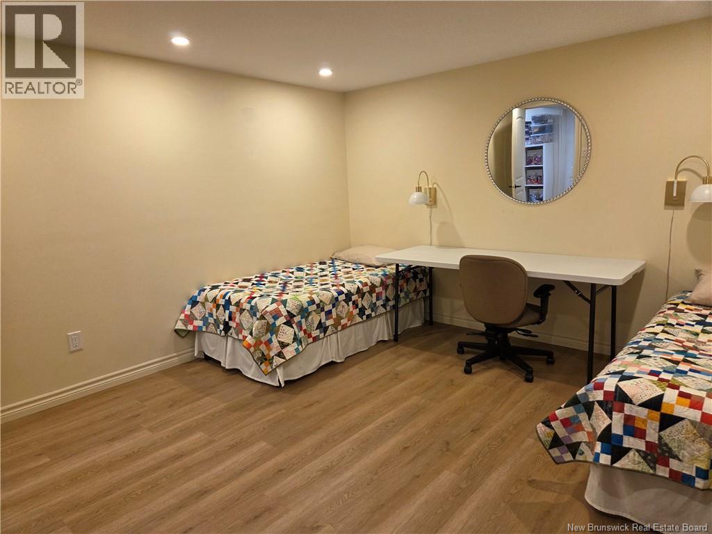 26 Adelie Lane - 34