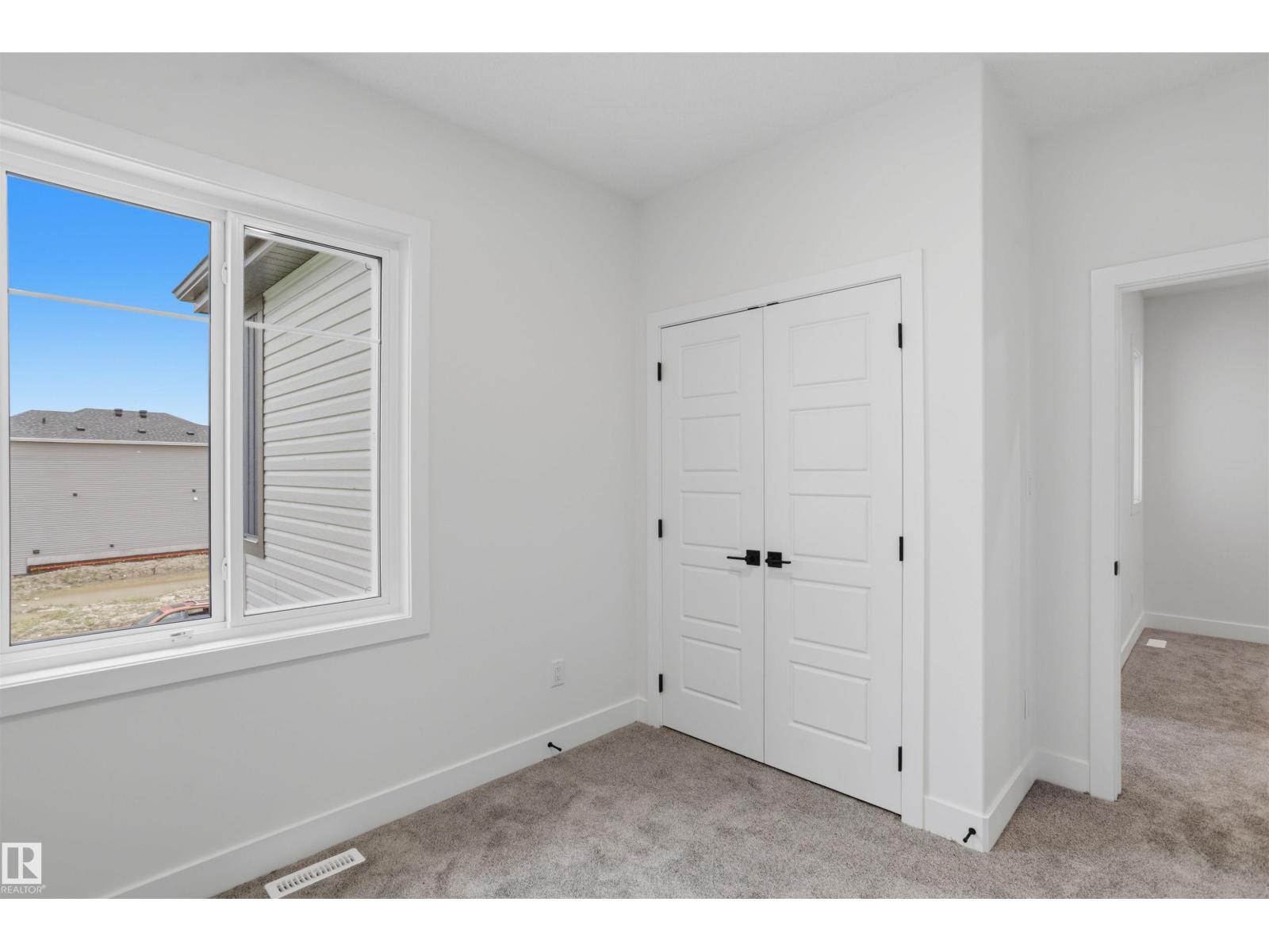 20 Munn WY - Image 39