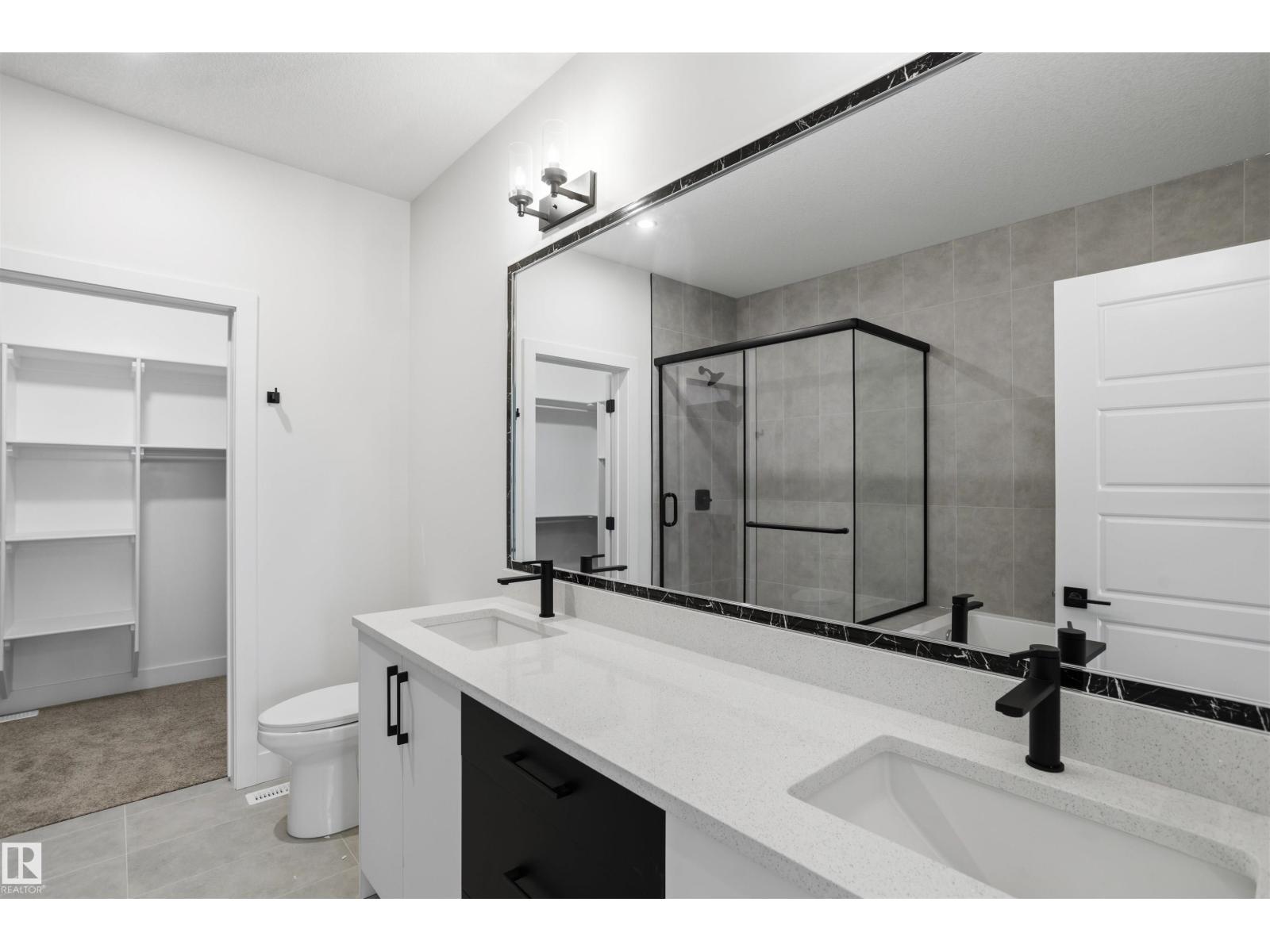 20 Munn WY - Image 32