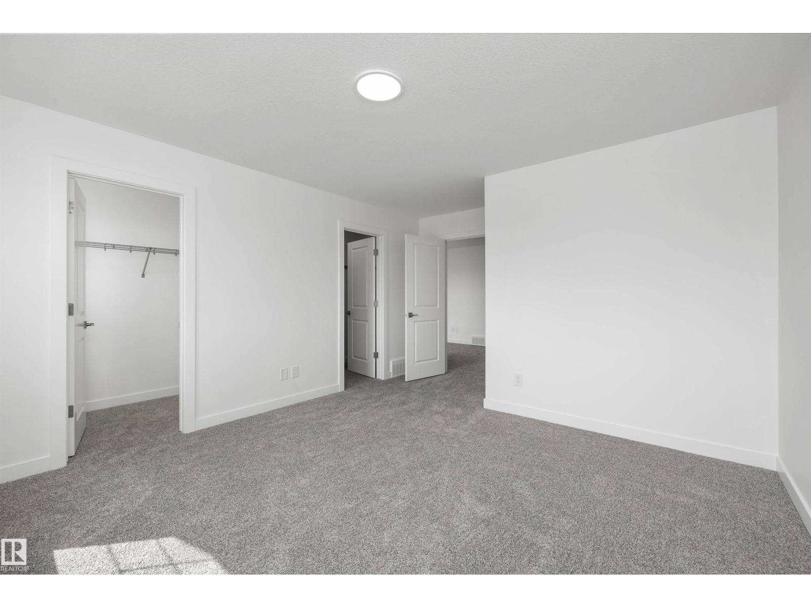 8632 183 AV NW - 33