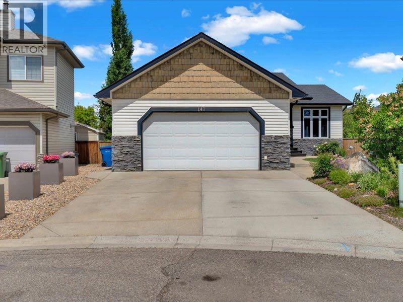 147 Cove Place - 2