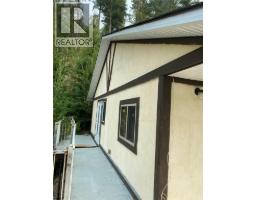 7475 Anglemont Way, Anglemont, BC V0E1M8 Photo 16