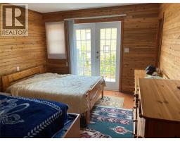 7475 Anglemont Way, Anglemont, BC V0E1M8 Photo 15