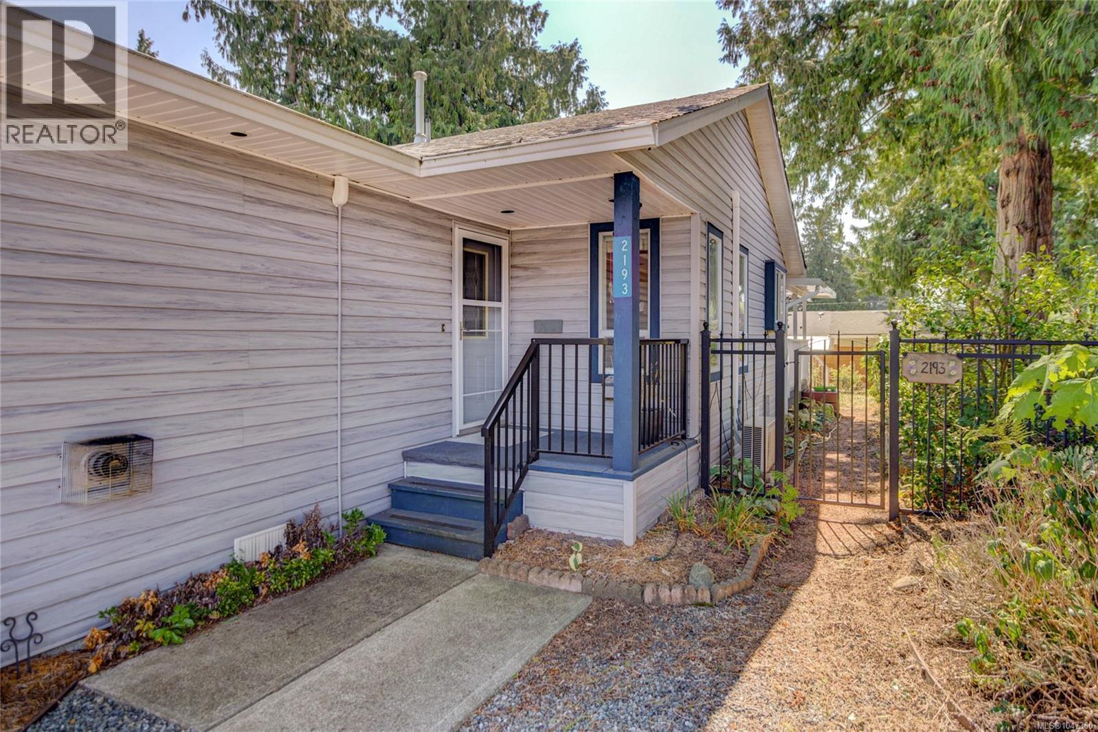 2193 Cardinal Pl - Image 4
