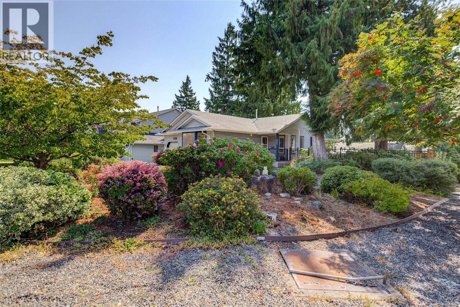2193 Cardinal Pl - Image 38