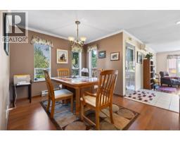 2193 Cardinal Pl, Comox, BC V9M3G2 Photo 13