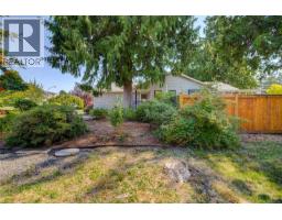 2193 Cardinal Pl, Comox, BC V9M3G2 Photo 41