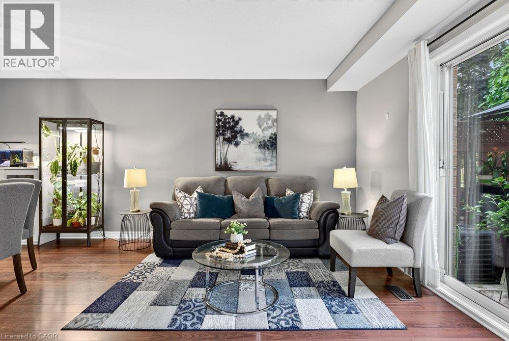 #11 44 FRANCES Avenue - 14