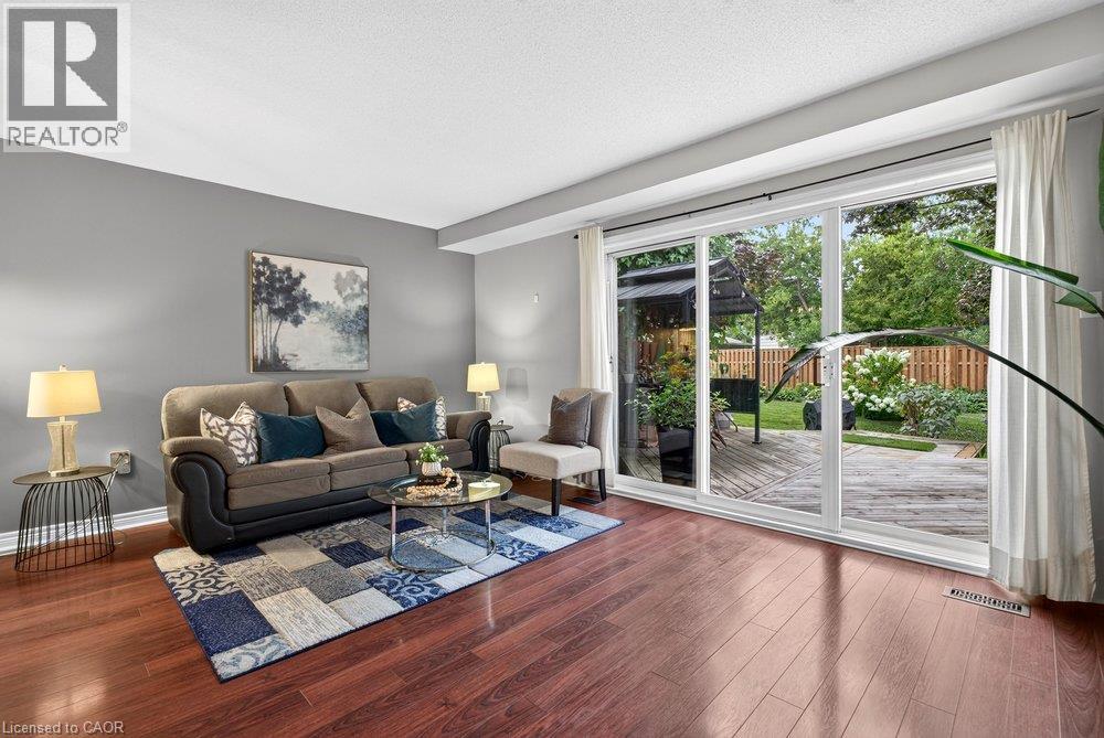 #11 44 FRANCES Avenue - 4