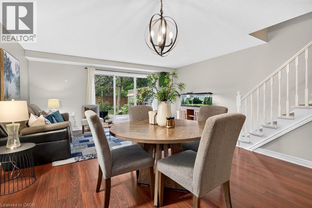 #11 44 FRANCES Avenue - 17