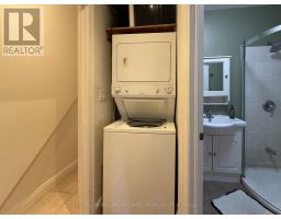 Main - 429 Ossington Avenue, Toronto, ON M6J3A6 Photo 9