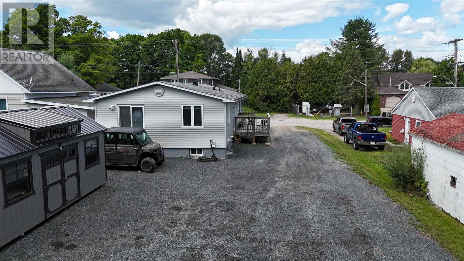 50 Lakeview RD - 8
