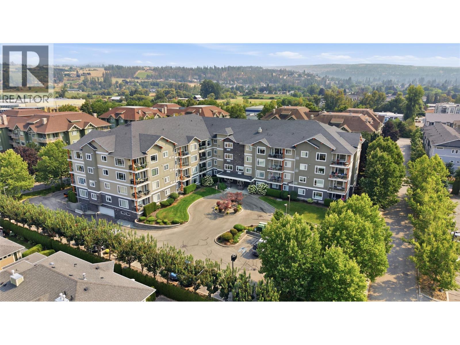 205 660 Lequime Road, Kelowna